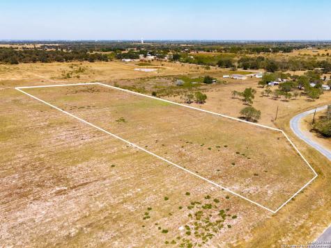 Lot 13 Seay World Seguin TX 78155