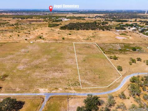 Lot 13 Seay World Seguin TX 78155