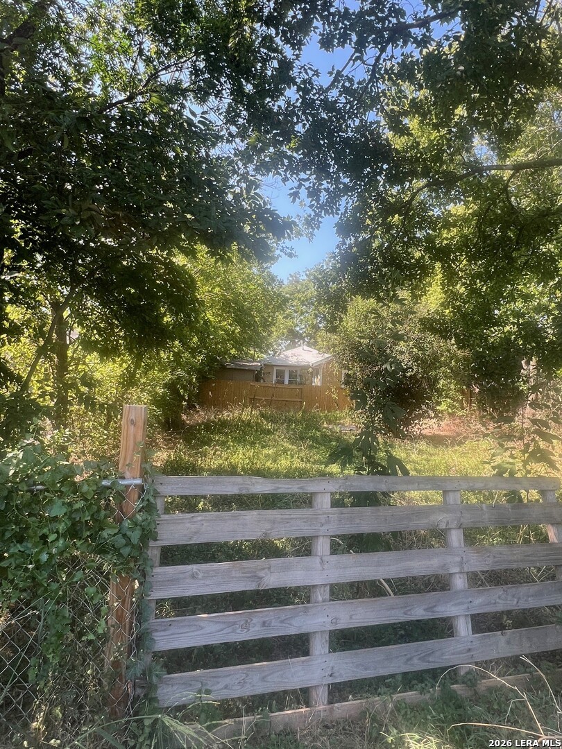 132 Orphan Street San Antonio TX 78202
