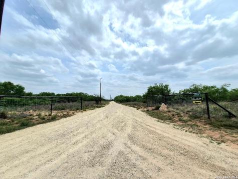 002 Tract 1 Cr 640 Hondo TX 78861