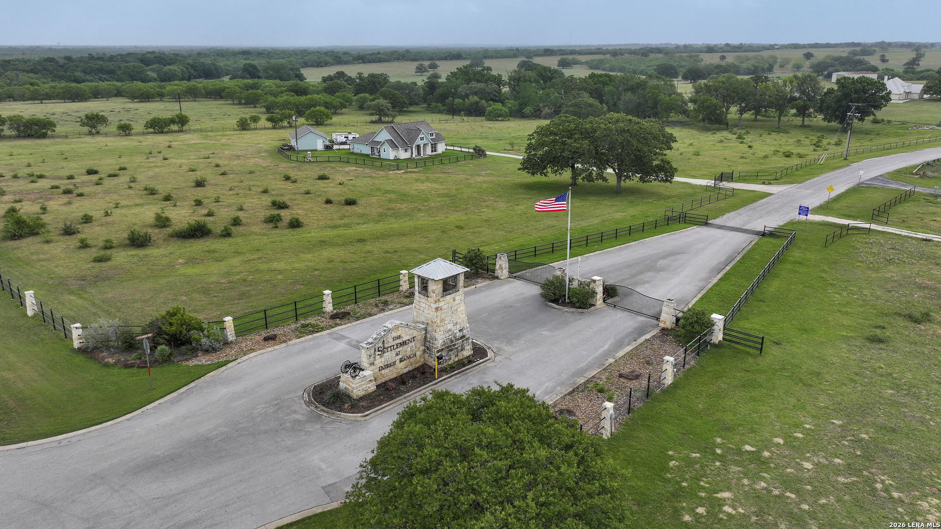 10 Patriot Circle Luling TX 78648