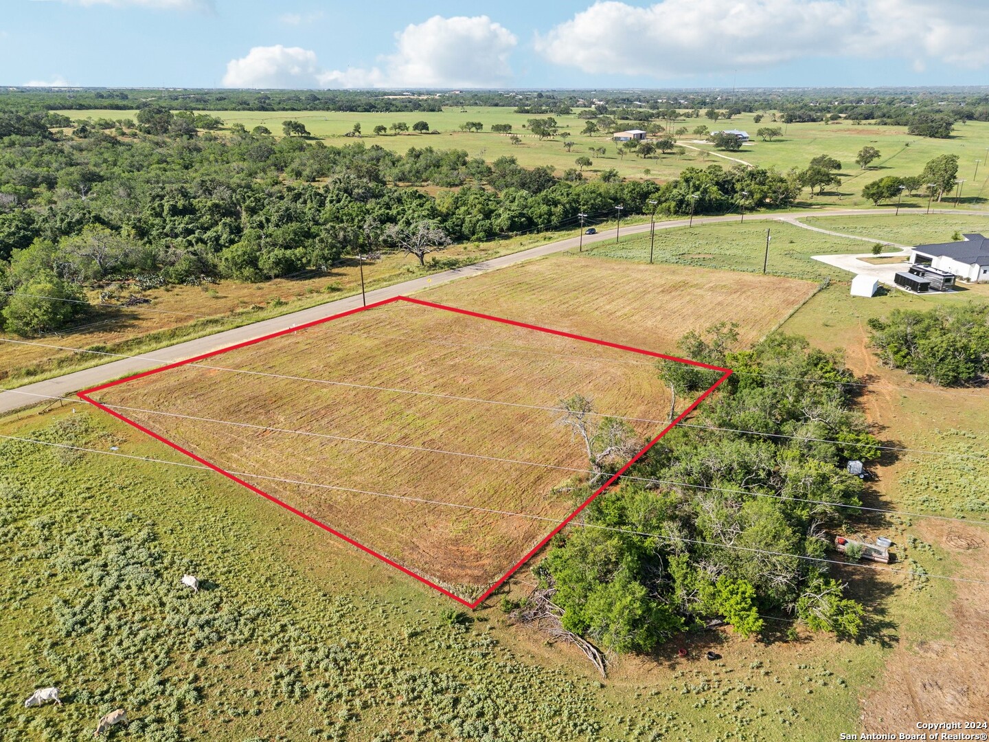 593 County Road 405 Floresville TX 78114