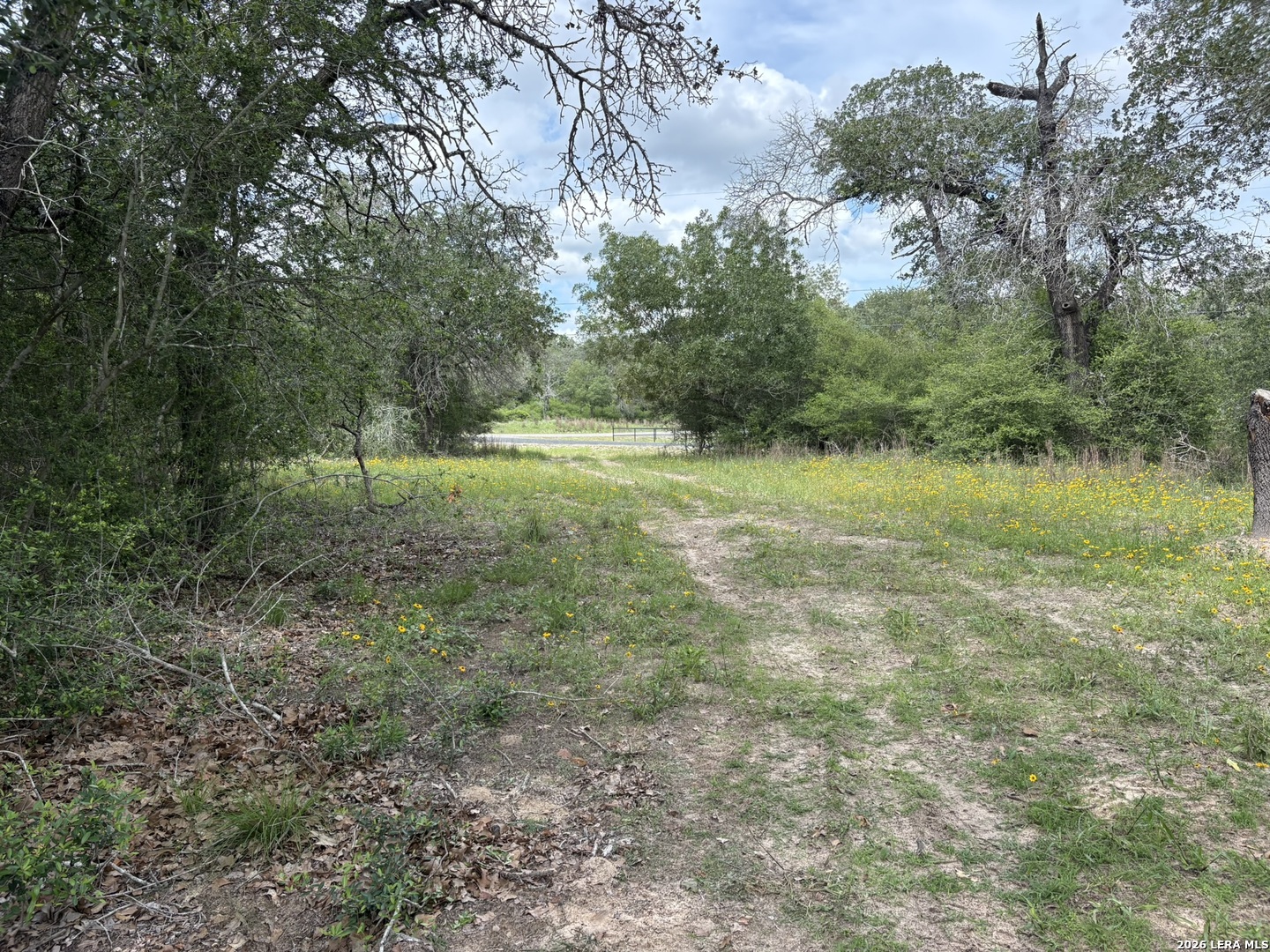 69 Powder Ridge Luling TX 78648