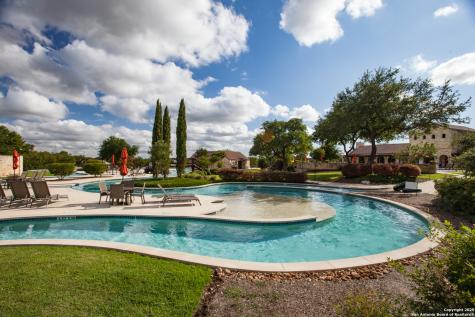 1548 Connettere New Braunfels TX 78132
