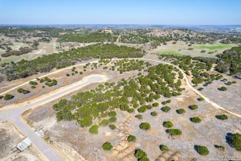 665&699 Cool Creek Road Camp Verde TX 78010