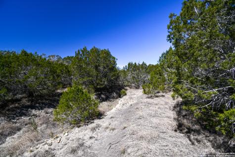 665&699 Cool Creek Road Camp Verde TX 78010