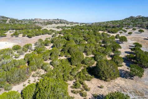 665&699 Cool Creek Road Camp Verde TX 78010