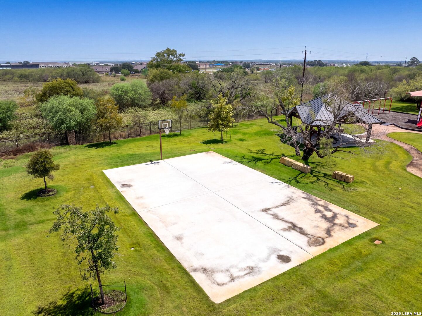 144 W Magnolia Circle La Vernia TX 78121