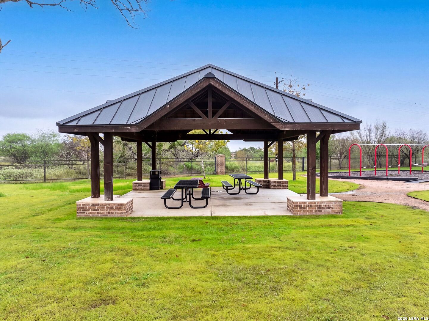 144 W Magnolia Circle La Vernia TX 78121