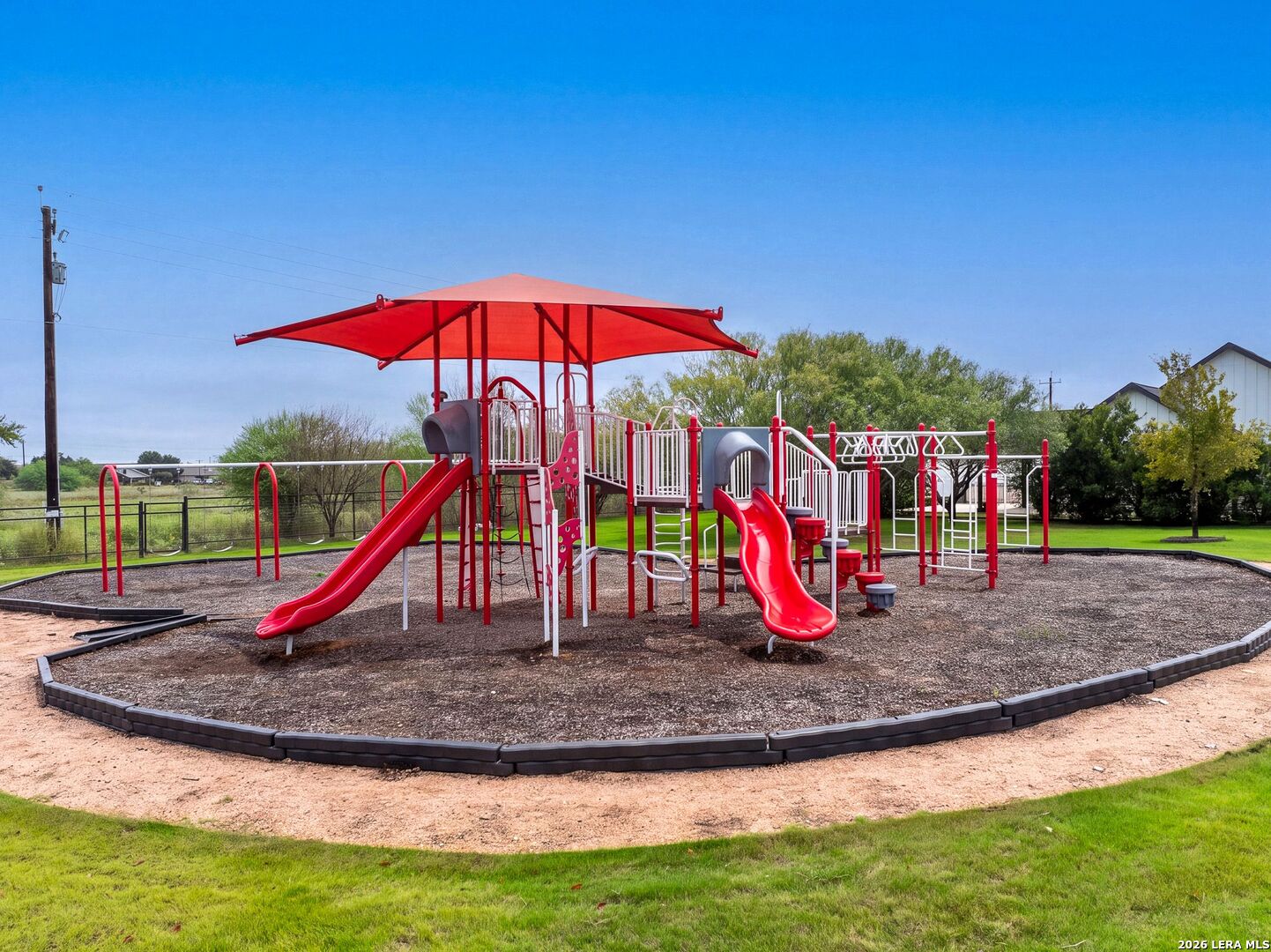 144 W Magnolia Circle La Vernia TX 78121