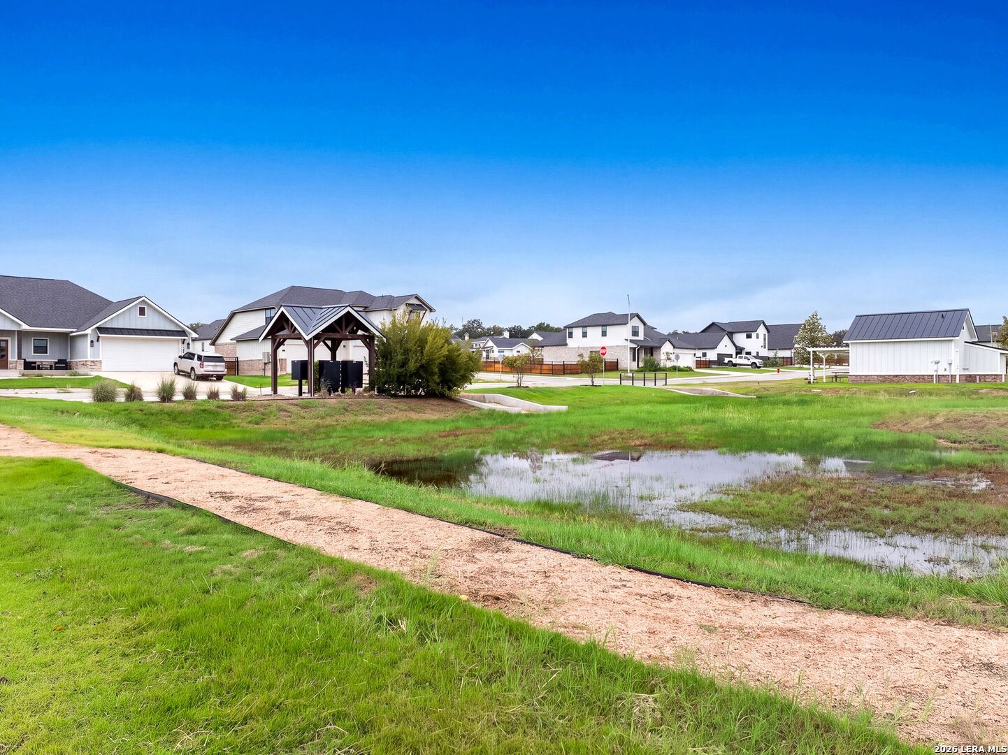 144 W Magnolia Circle La Vernia TX 78121