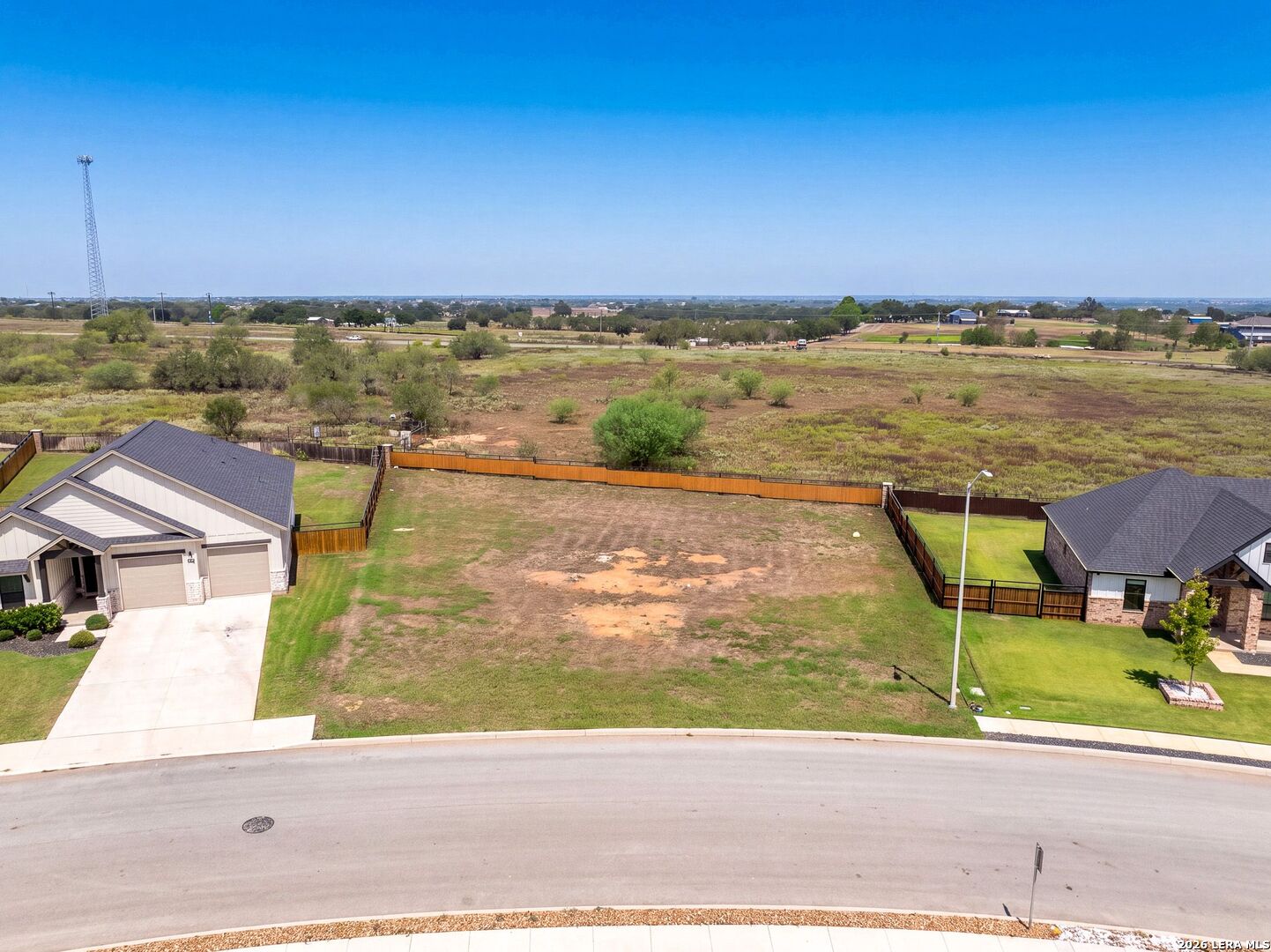 144 W Magnolia Circle La Vernia TX 78121