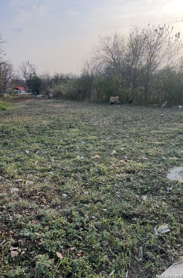 2618 Dignowity Avenue San Antonio TX 78208