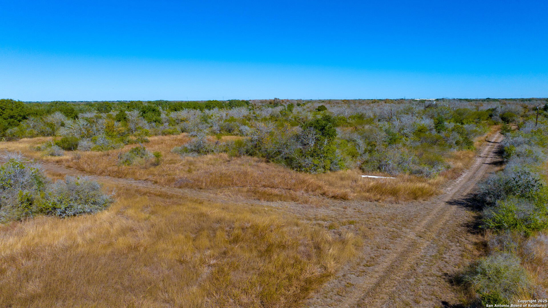 000 County Road 405 Beeville TX 78102