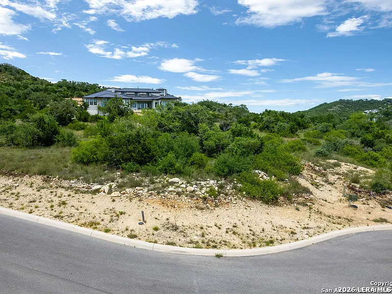 11102 Porter Springs San Antonio TX 78255
