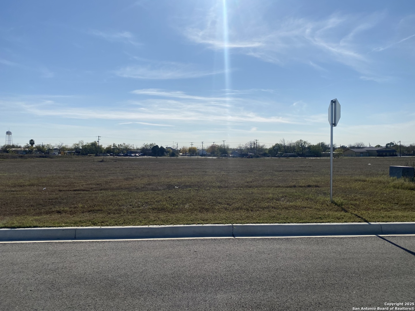 112 Albion Poteet TX 78065