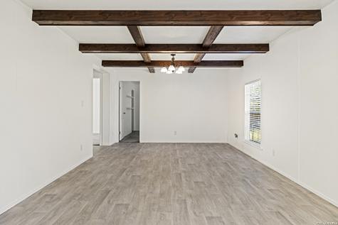 429 Spanish Oak Harper TX 78631
