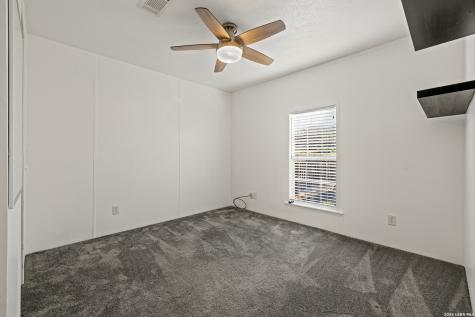 429 Spanish Oak Harper TX 78631