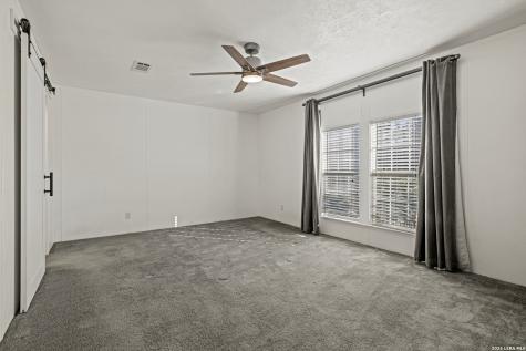 429 Spanish Oak Harper TX 78631