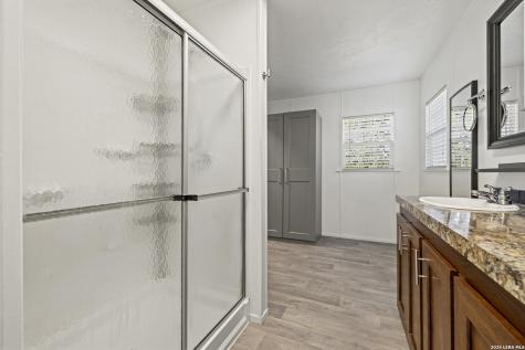 429 Spanish Oak Harper TX 78631