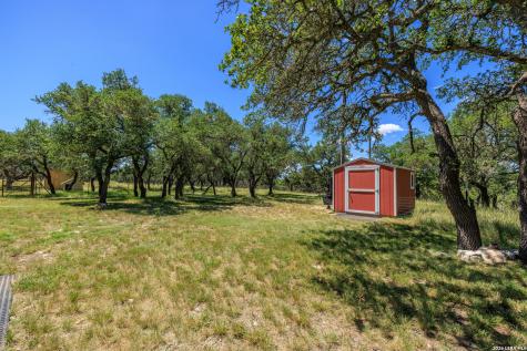 429 Spanish Oak Harper TX 78631