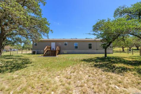 429 Spanish Oak Harper TX 78631