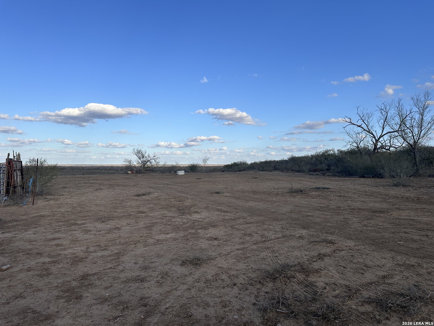002 County Road 354 Charlotte TX 78011
