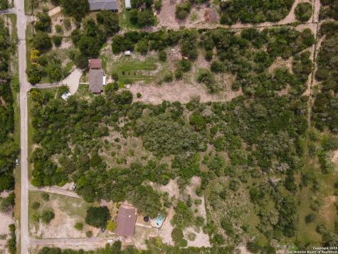 255 County Road 386 San Antonio TX 78253