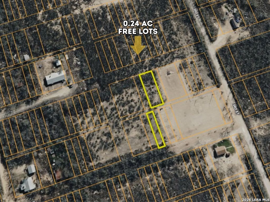 Lot 2 N 3rd Christine TX 78026