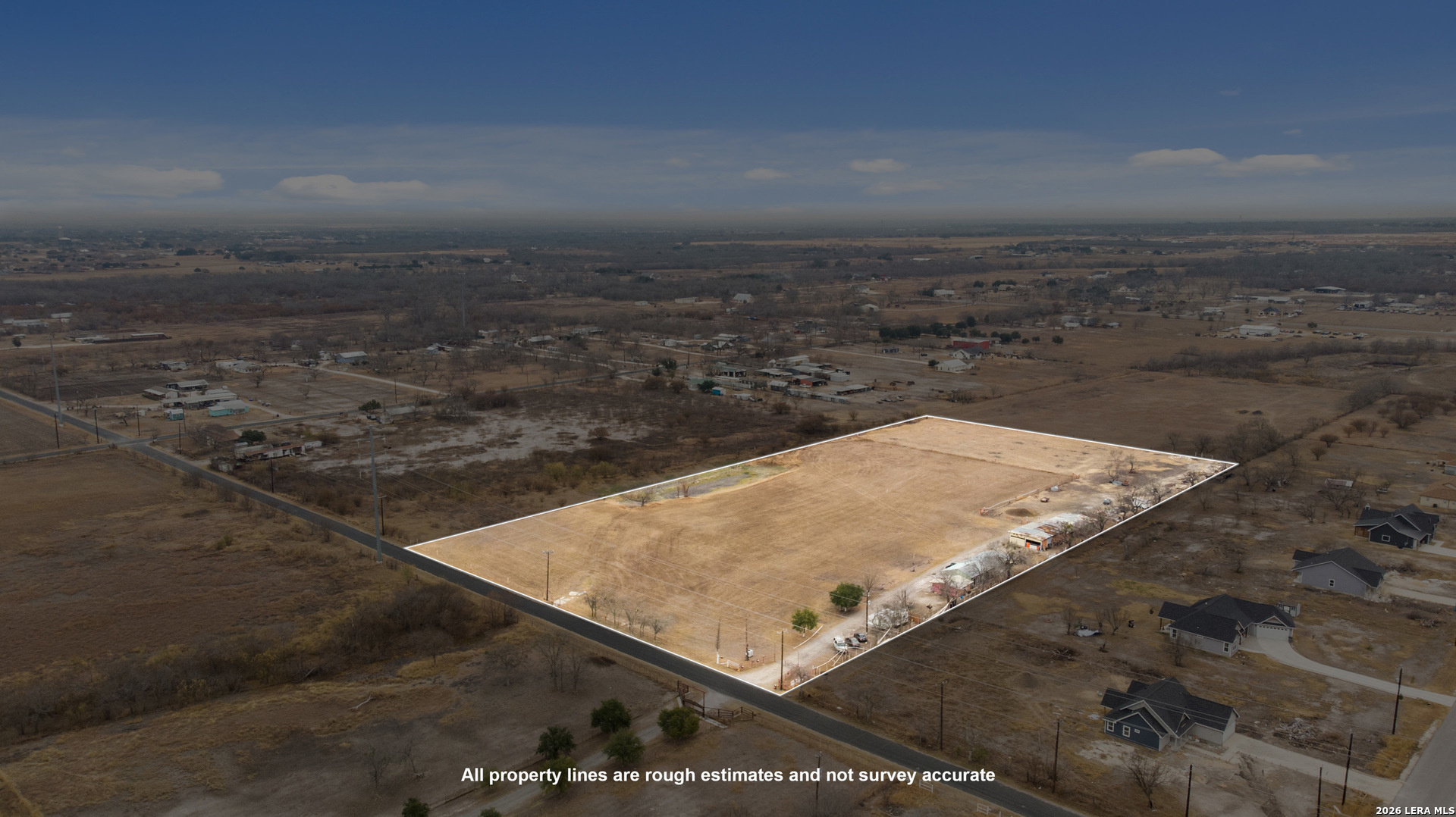 1140 County Road 6710 Natalia TX 78059