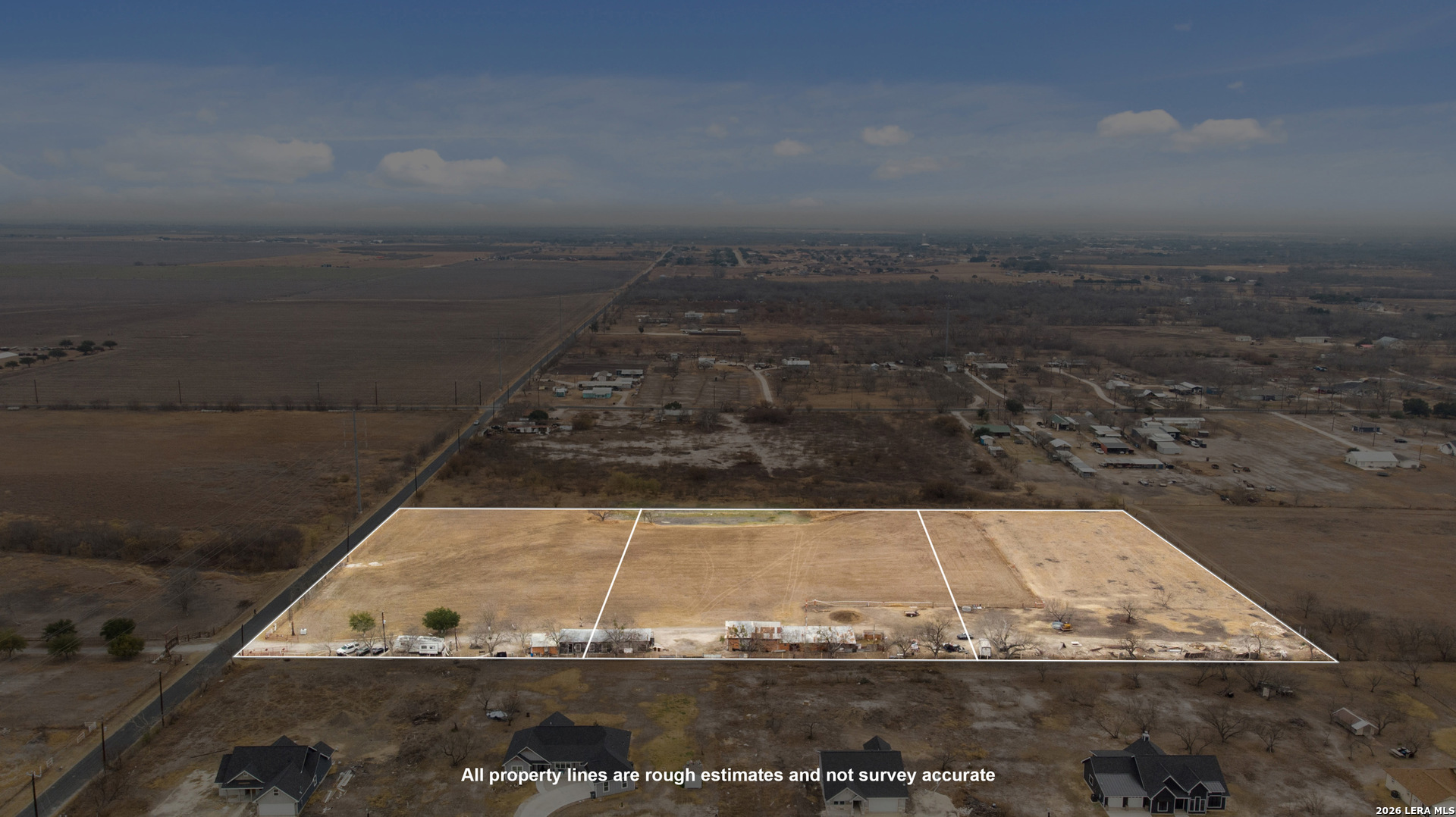 1140 County Road 6710 Natalia TX 78059