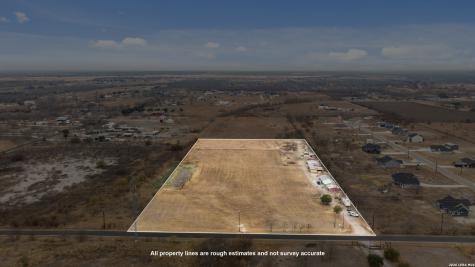 1140 County Road 6710 Natalia TX 78059