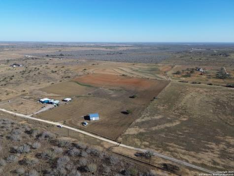 737 Joy Lane Floresville TX 78114