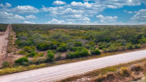 291 County Road 1670 Moore TX 78057