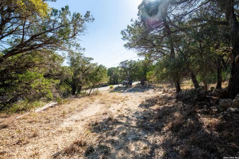 Lot 23-37 Mountain Drive Lakehills TX 78063