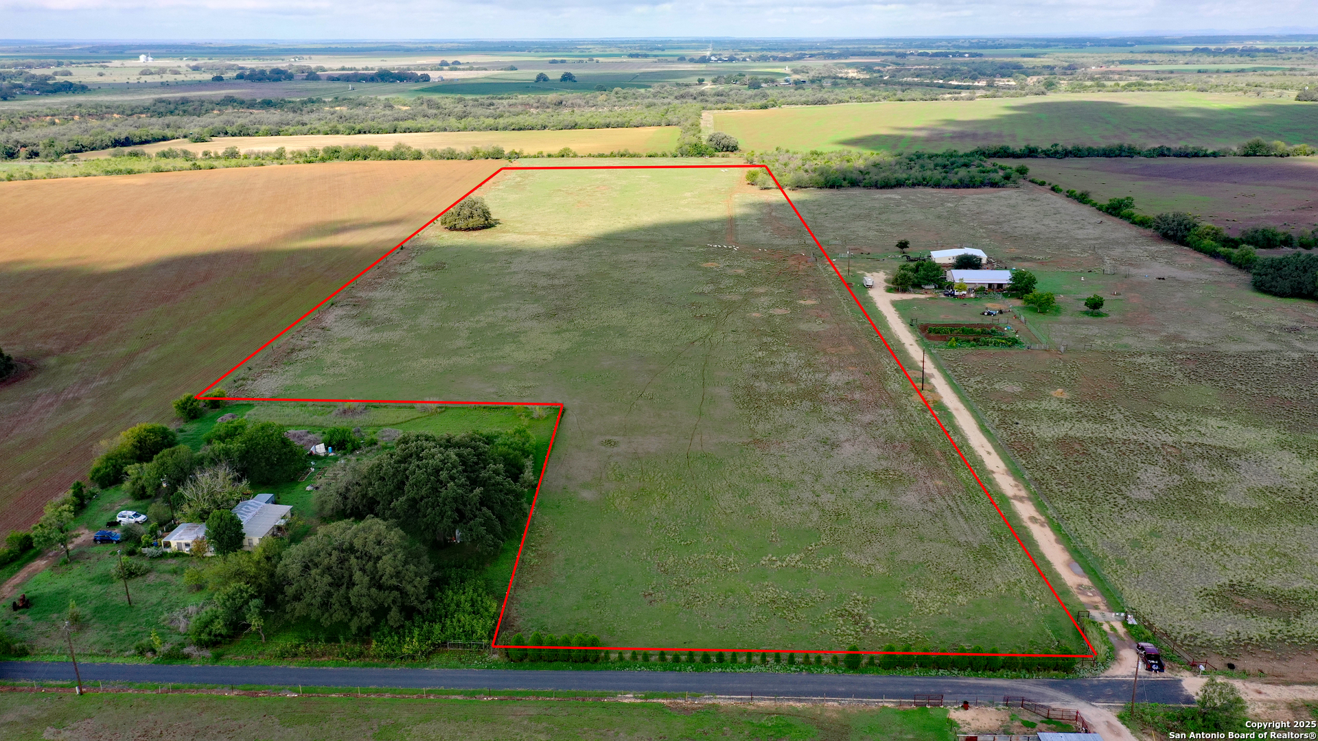 00 County Road 4401 Hondo TX 78861