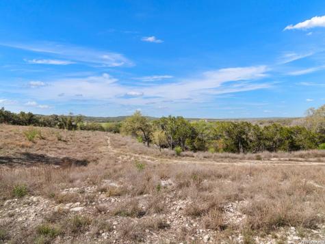 2042 Paradise Parkway Canyon Lake TX 78133