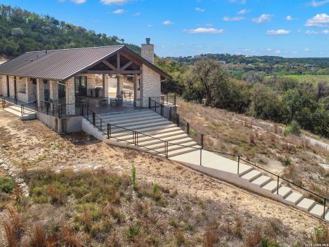 2042 Paradise Parkway Canyon Lake TX 78133