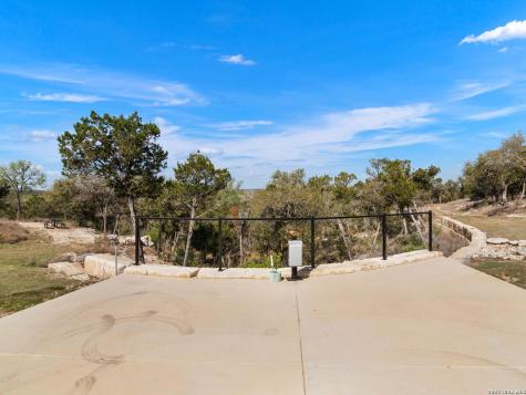 2042 Paradise Parkway Canyon Lake TX 78133
