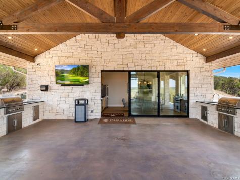 2042 Paradise Parkway Canyon Lake TX 78133
