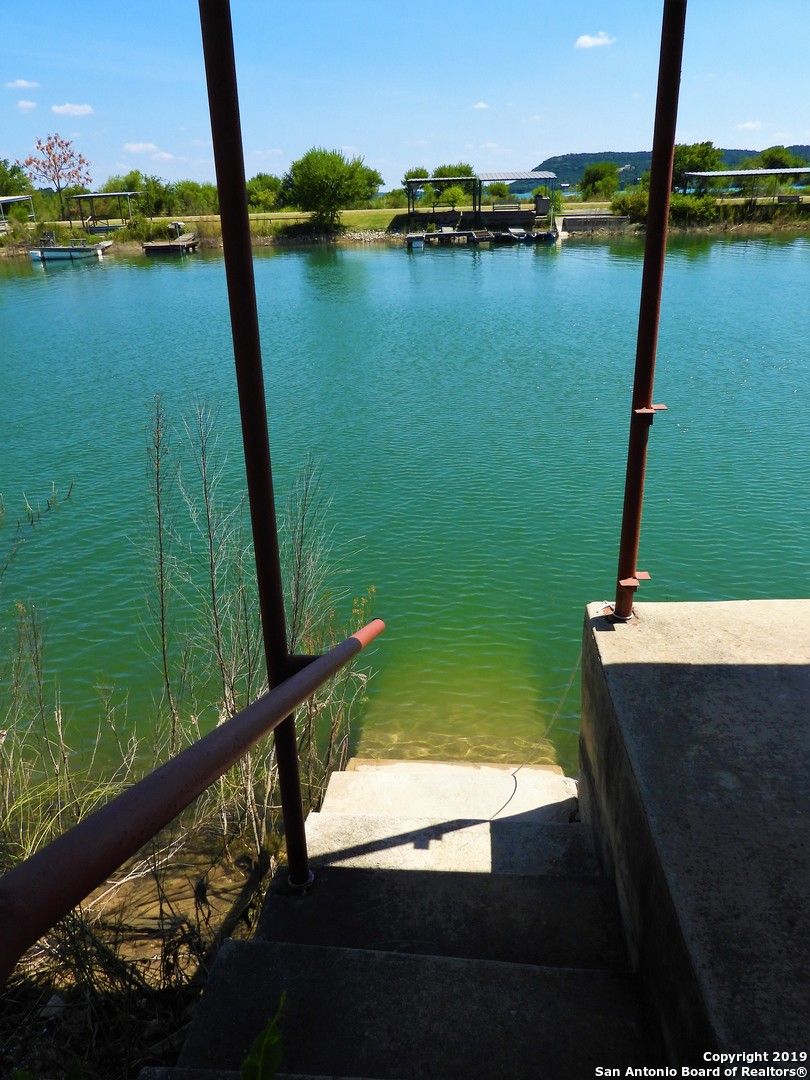 Tbd Harbour Crest Lakehills TX 78063