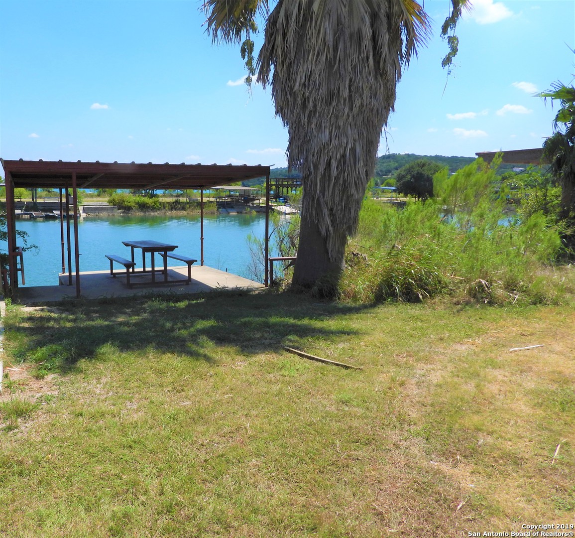 Tbd Harbour Crest Lakehills TX 78063