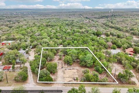 2424 Hickory Forrest Drive Seguin TX 78155