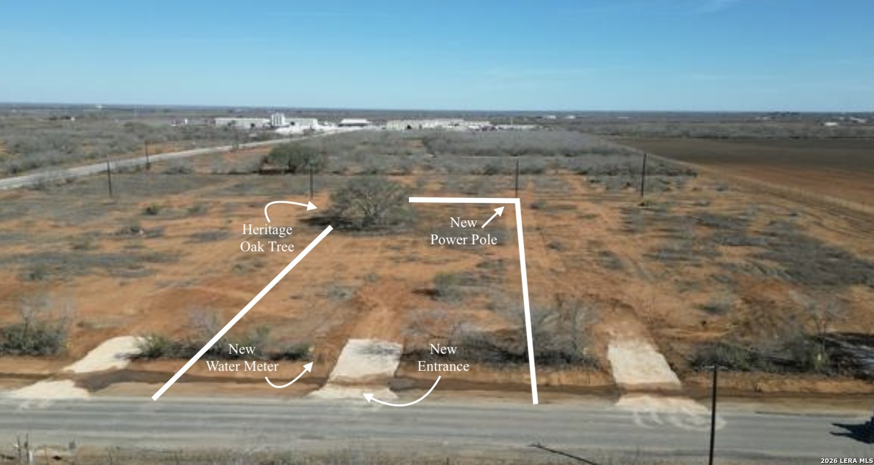 1607 County Road 422 Pleasanton TX 78064