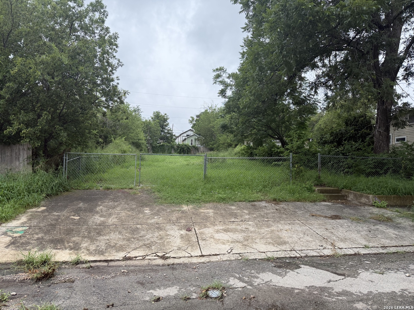 1216 Leal San Antonio TX 78207