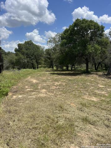 108 Timber La Vernia TX 78121