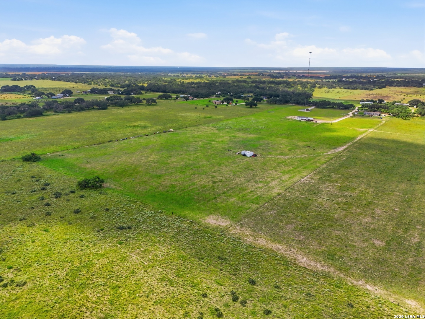 Tbd Cr 777 Devine TX 78016