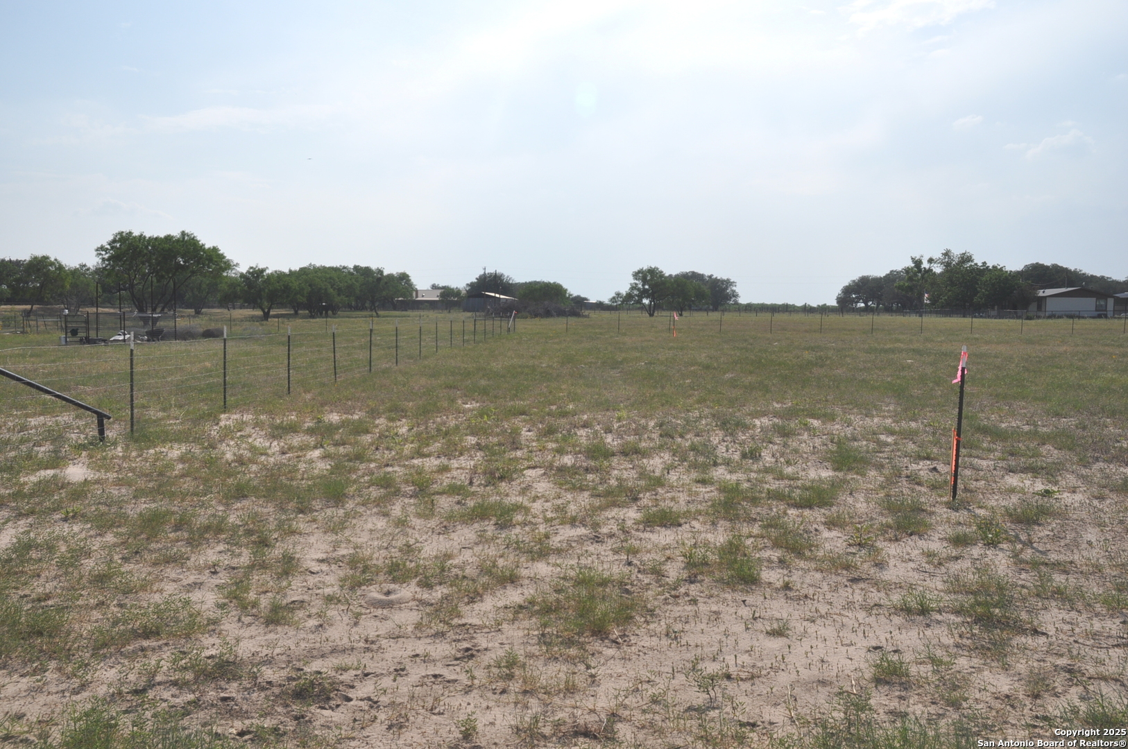 Tbd Cr 777 Devine TX 78016
