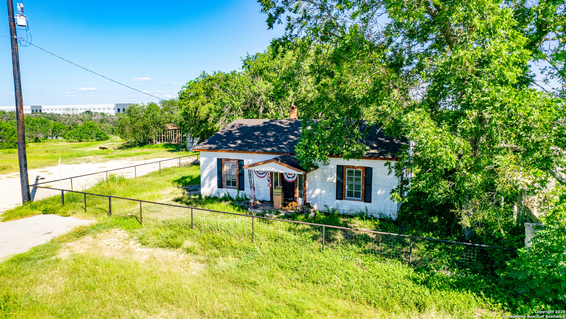 16874 Lookout Selma TX 78154