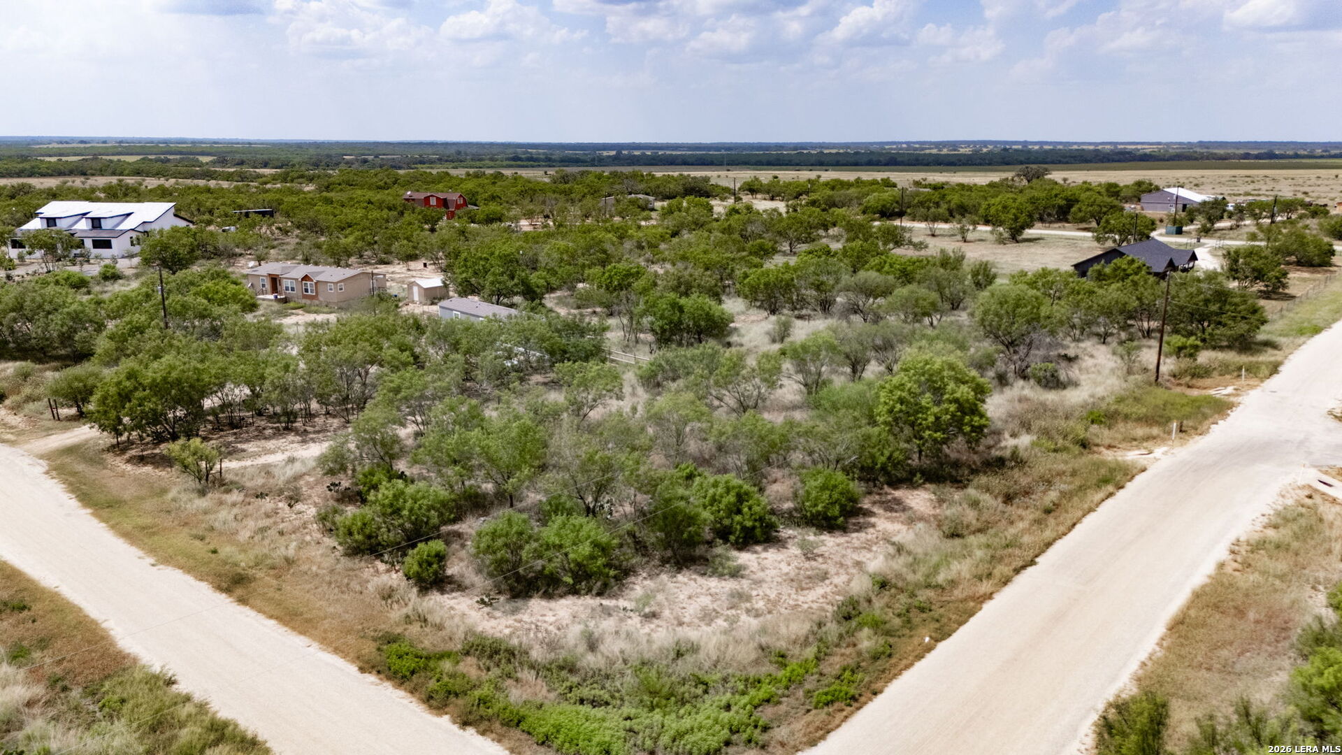 100 County Road 2669 Devine TX 78016